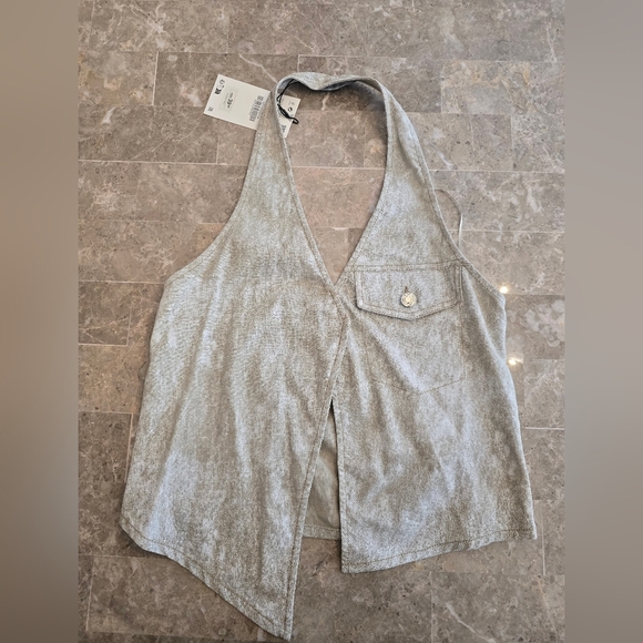 Zara Tops - Zara Halter Zop Sz M